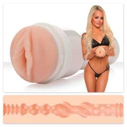 Fleshlight Elsa Jean Tasty - vagina #1